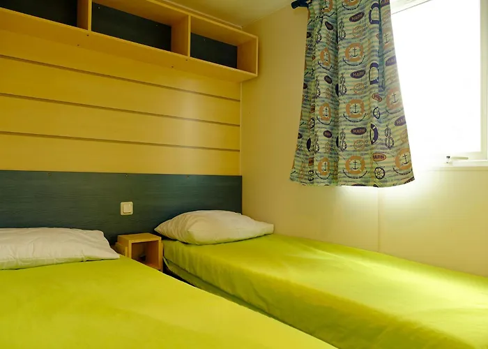 مكان تخييم Atlantic Shell *